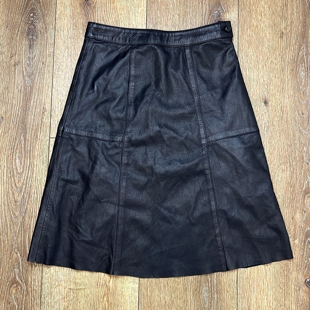 Massimo Dutti Black A-Line Knee Length Skirt Size S